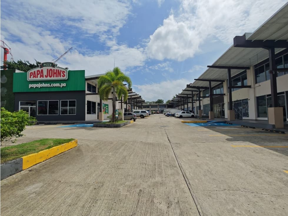 Se Alquila | Local Comercial | Plaza Milla 8 — foto 1