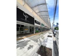 VIA PACIFICA LOCAL COMERCIAL