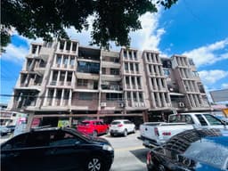 Gran apartamento en El Carmen con balcón NISAL