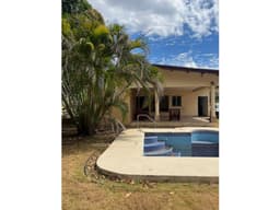 Casa en venta con piscina en Nueva Gorgona NISAL