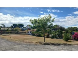 TERRENO EN RESIDENCIAL PRIVADO - LAS UVAS SAN CARLOS (ESQUINA)