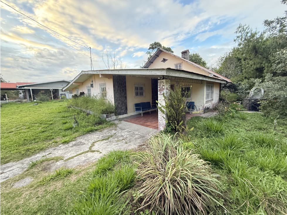 Vendo casa con gran terreno en Volcan — foto 3