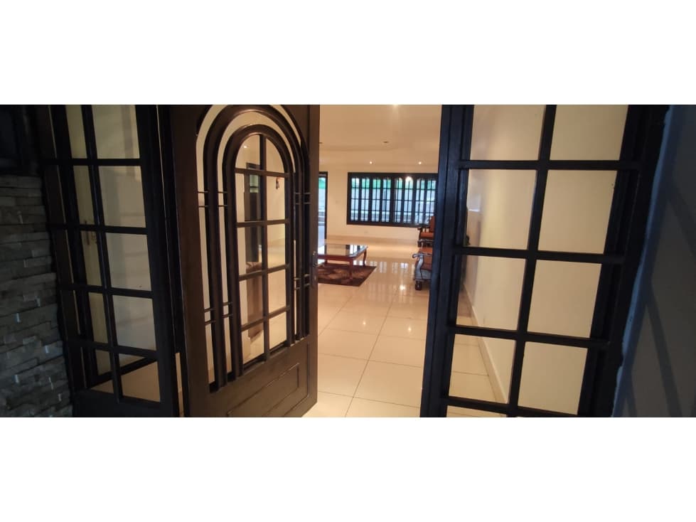 VENDO CASA DE 2 NIVELES EN HATO PINTADO (DB) — foto 4