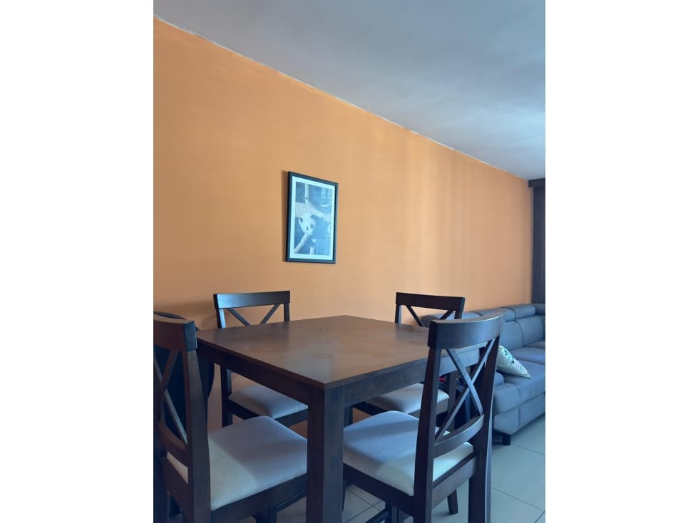 SE ALQUILA / APARTAMENTO / EN CONDADO DEL REY — foto 4