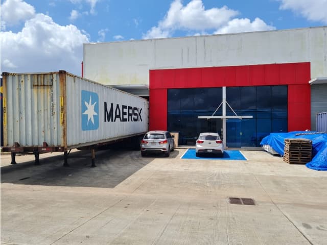 Tocumen/ Ofibodega $2,700/ Alquiler