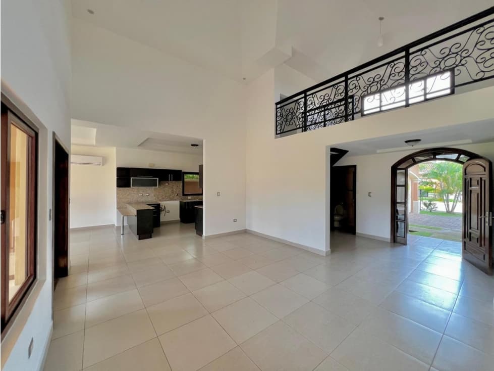 CASA EN VENTA SUNSET COAST 600 M2 DE TERRENO — foto 2