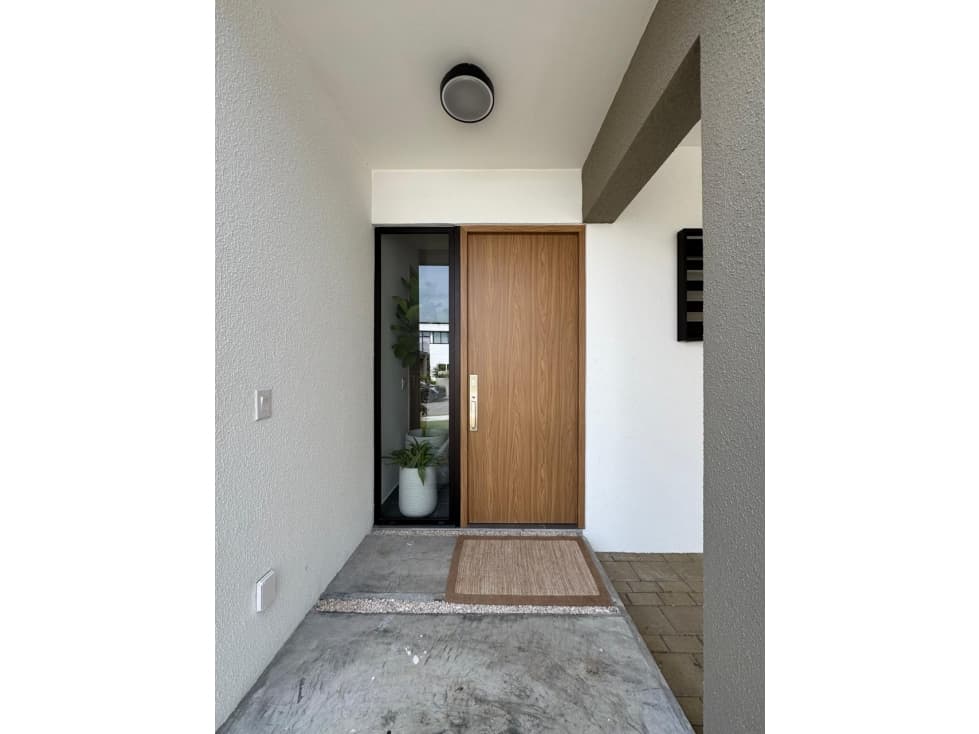SE VENDE - CASA NUEVA - EN ALTOS DE PANAMA — foto 5