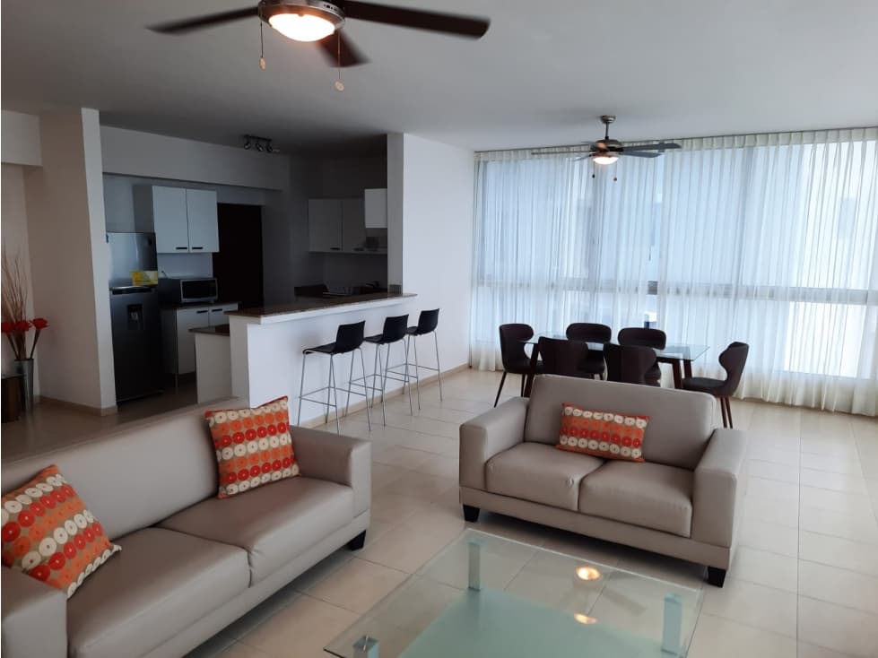 Granbay Marbella cerca de área bancaria avenida Balboa — foto 3