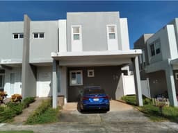 SE VENDE CASA EN EL PH VICTORIA EN BRISAS DEL GOLF