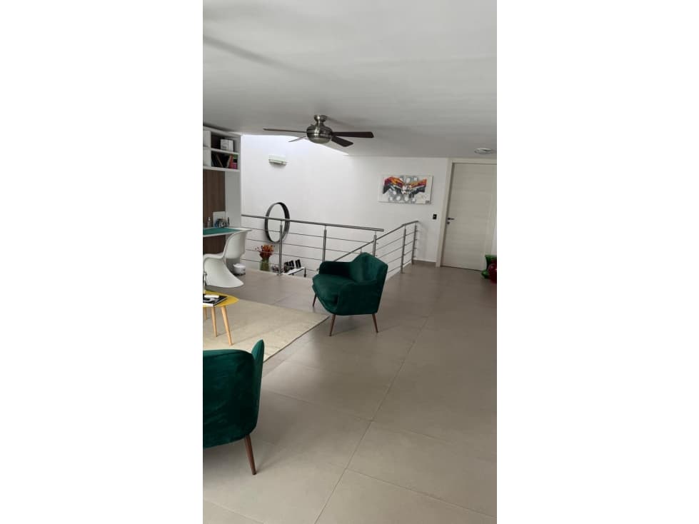 VENDO CASA REMODELADA EN OBARRIO — foto 2