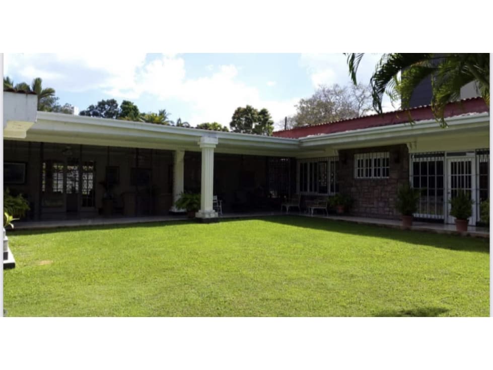 Vendo casa comercial en Altos del Golf — foto 2