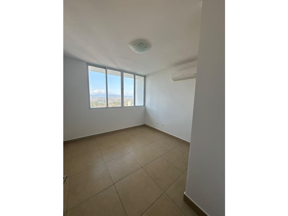 VENDO PH FORESTA TOWER EN HATO PINTADO — foto 3