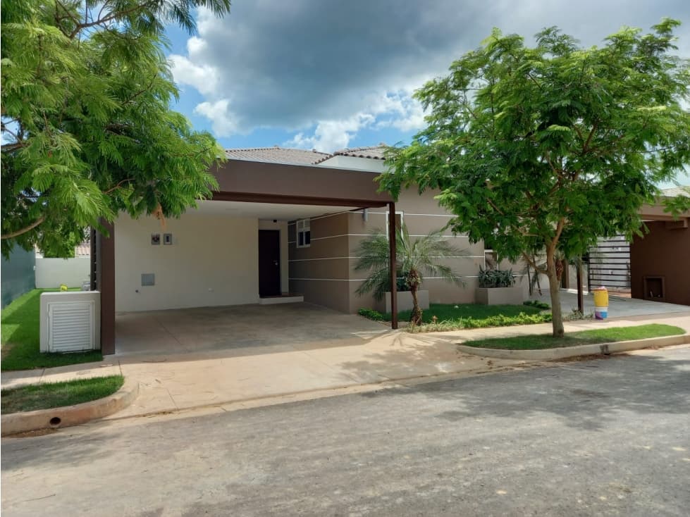 SE VENDE CASA EN BOSQUE DEL PACIFICO EN PANAMA PACIFICO — foto 2