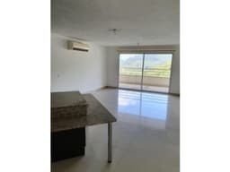 SE VENDE APARTAMENTO EN EL PH ALTAMIRA GARDENS EN ALBROOK