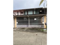 SE VENDE CASA CONDADO DEL REY
