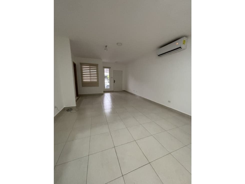 SE ALQUILA CASA PH VALLARTA CON PANELES SOLARES PASEO DE NORTE — foto 2