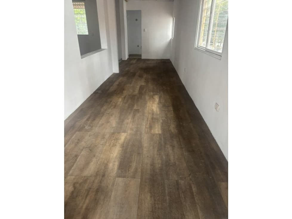 SE ALQUILA LOCAL EN SAN FRANCISCO PLANTA ALTA — foto 4