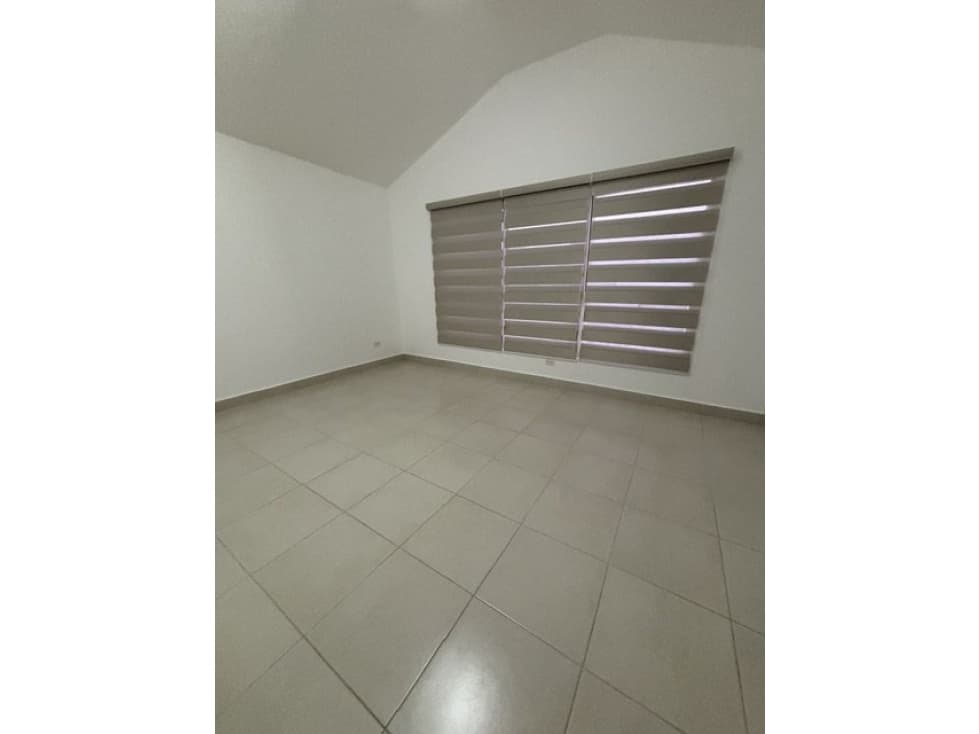 SE ALQUILA CASA PH VALLARTA CON PANELES SOLARES PASEO DE NORTE — foto 4