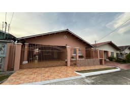 VENDO O ALQUILO HERMOSA CASA EN QUINTAS REALES DE VILLA ZAITA