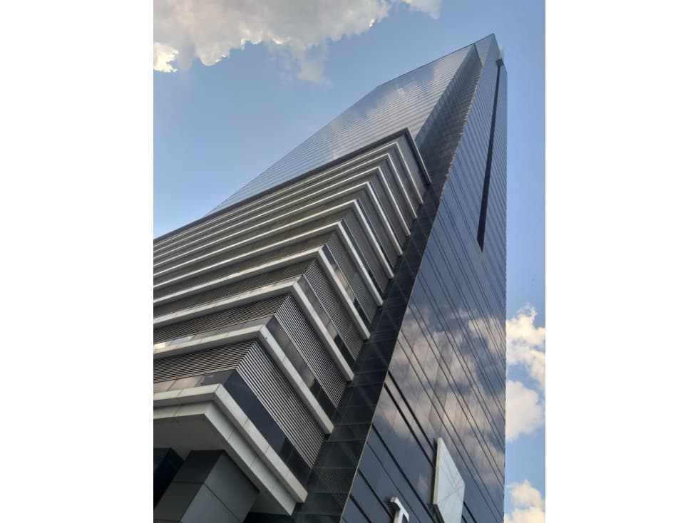 PH TOWER FINANCIAL CENTER | TFC (122.00 m²) - RM.P — foto 1