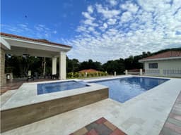VENTA DE CASA EN CLAYTON - Ph Los Senderos de Camino de cruces