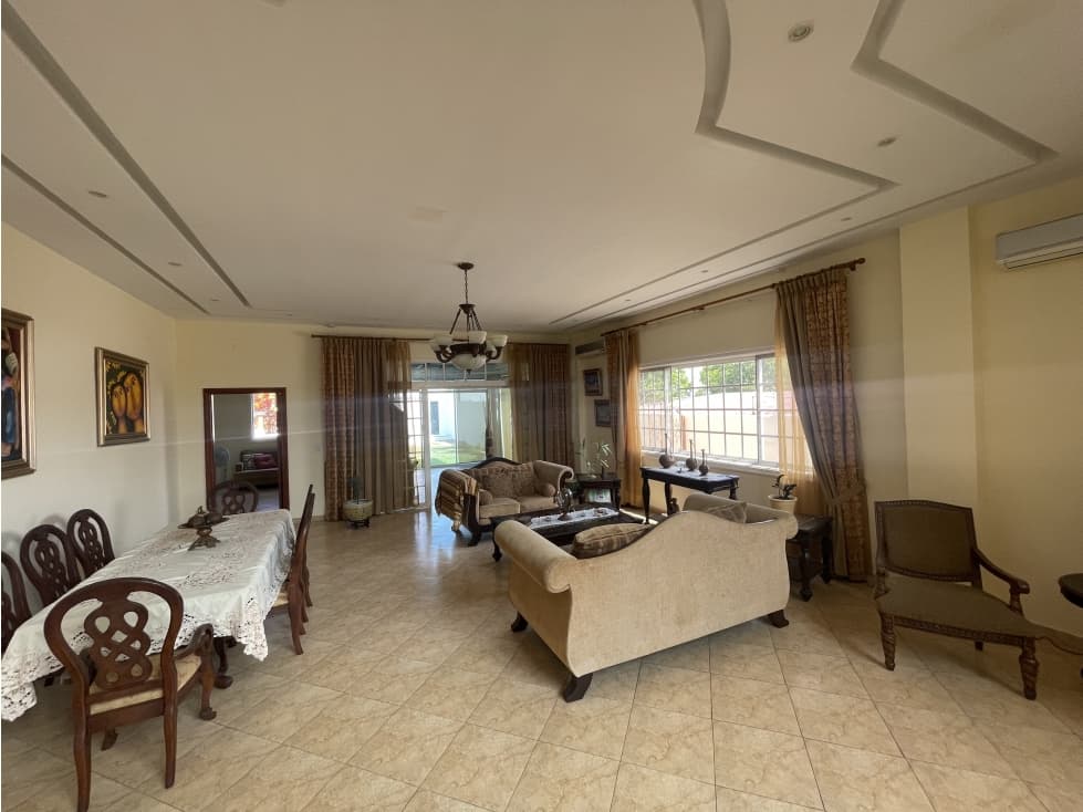Venta de casa en Las Cumbres remodelada — foto 4