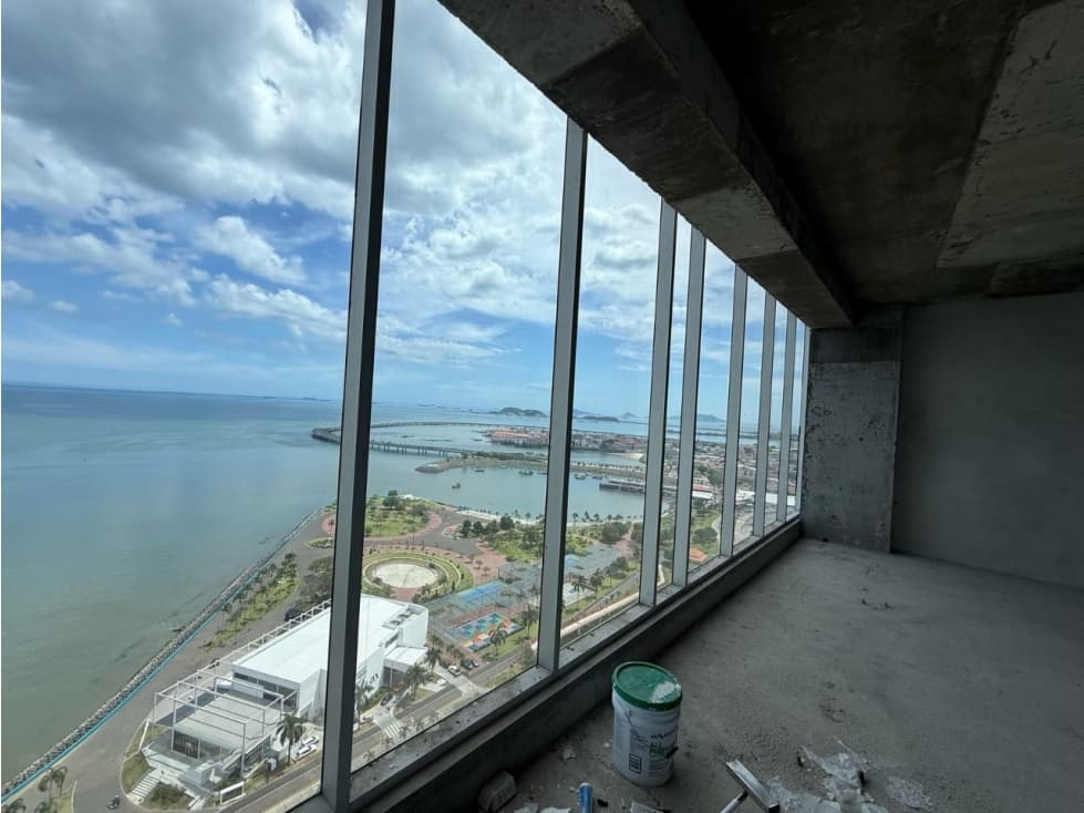 VENTA DE OFICINA EN AV.BALBOA - PH OFFICE CENTER — foto 1