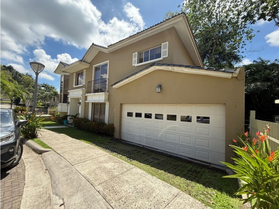 ALQUILER DE CASA EN CLAYTON - PH EMBASSY GARDEN — foto 5