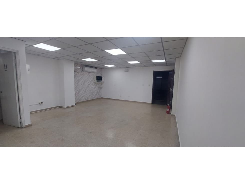 VENTA DE LOCAL COMERCIAL- VIA ESPAÑA - PLAZA SAN FERNANDO — foto 3