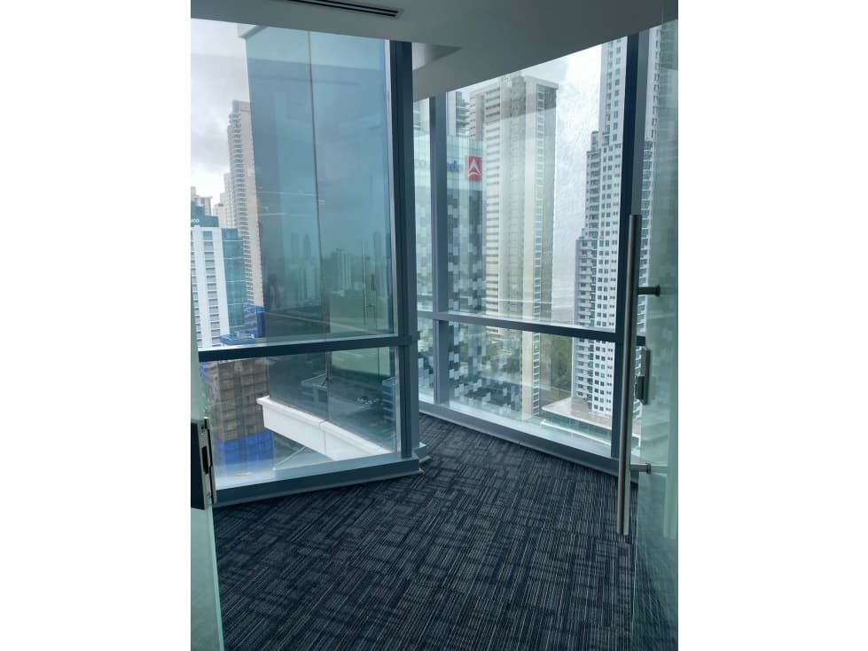 VENTA DE OFICINA EN COSTA DEL ESTE - FINANCIAL PARK TOWER — foto 6