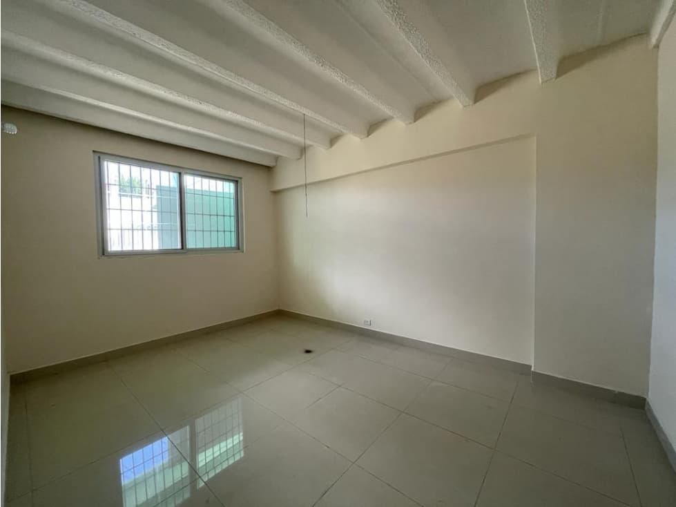ALQUILO APARTAMENTO EN PEDREGAL TOCUMEN 80 mts — foto 2
