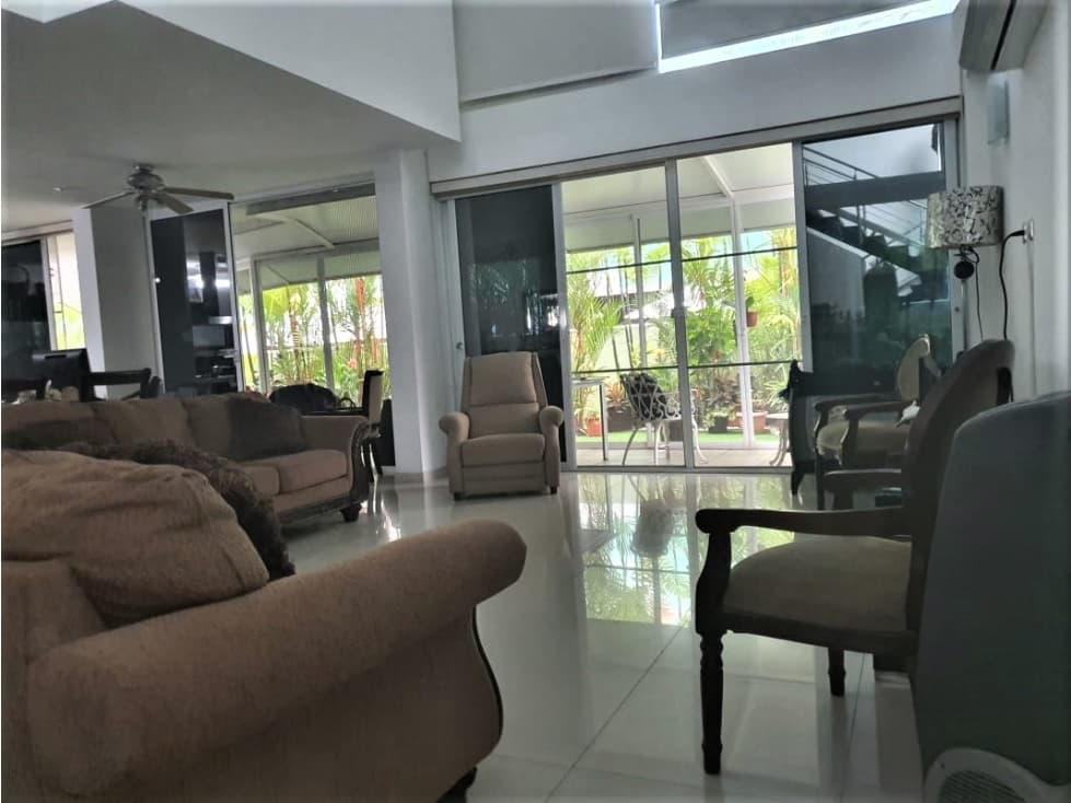 VENTA CASA COSTA SUR 3 PARKING COSTA ESMERALDA CON TERRAZA — foto 1