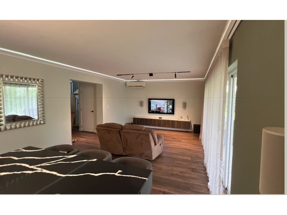 VENTA DE CASA EN VERSALLES 4 HABITACIONES 442 M2 A.Q. — foto 3