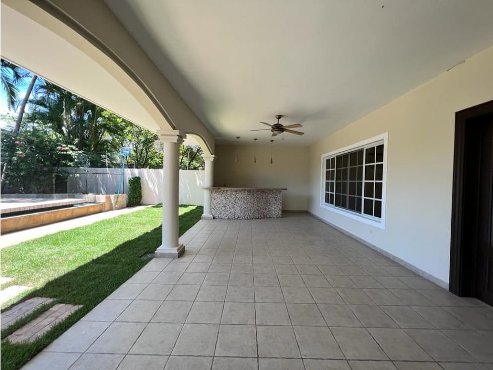 ALQUILER CASA EN COSTA DEL ESTE 4 REC Y PISCINA MLD — foto 5