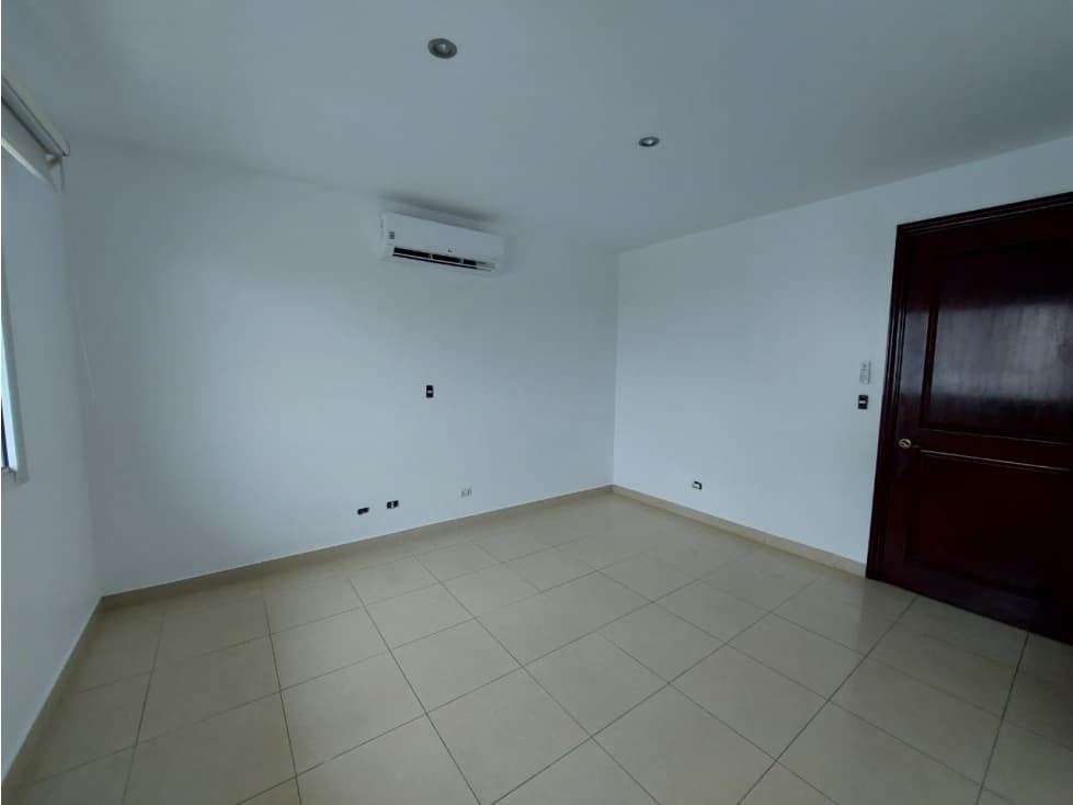 ALQUILO APARTAMENTO PH ZEUS — foto 3