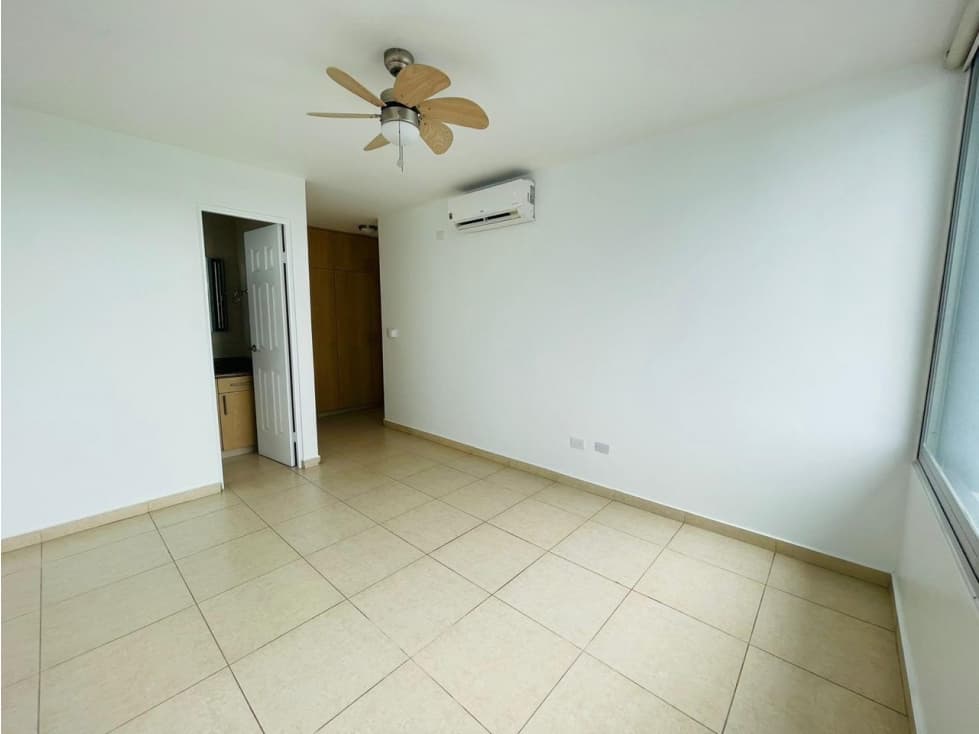 VENTA DE APARTAMENTO EN PH SOL DEL ESTE — foto 5