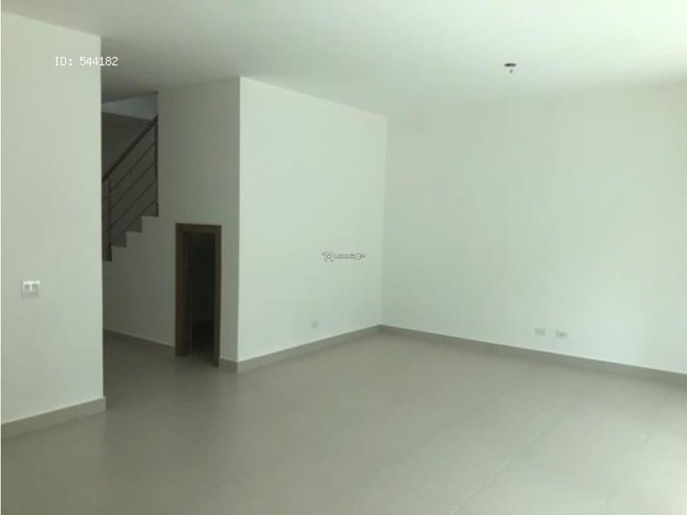 CASA EN CONDADO DEL REY 3 REC 268MT2 — foto 5