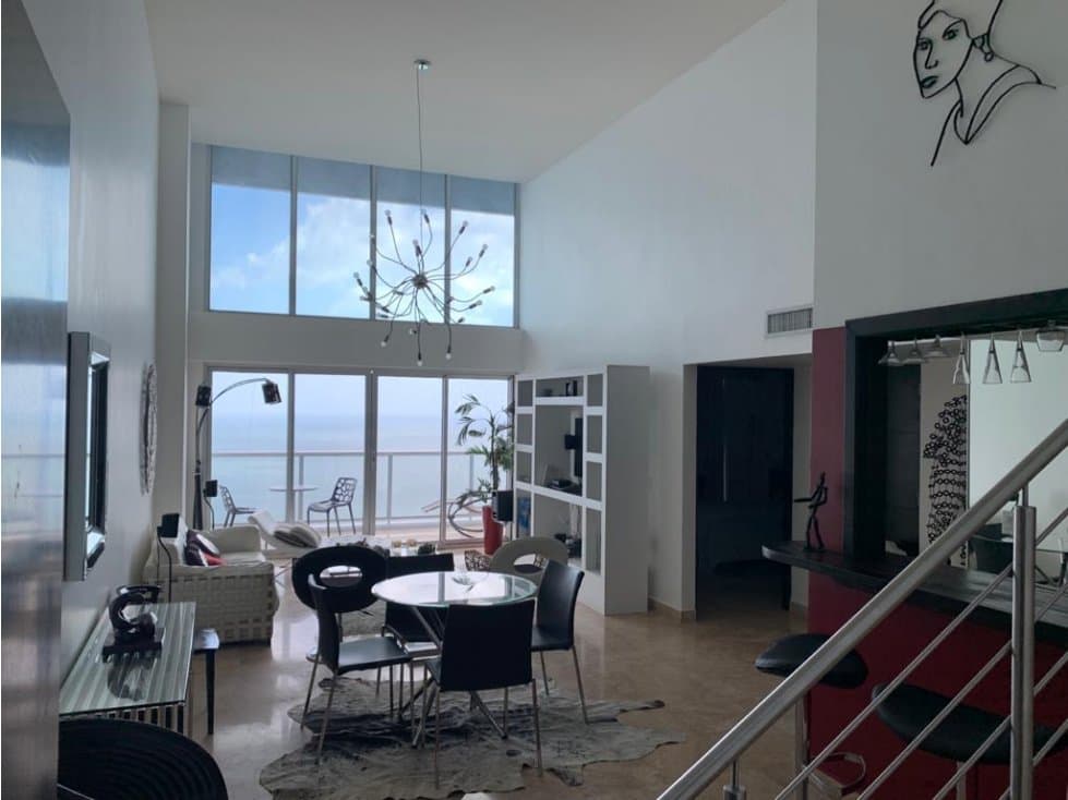 APARTAMENTO A ESTRENAR EN PH DESTINY PENTHOUSE — foto 2
