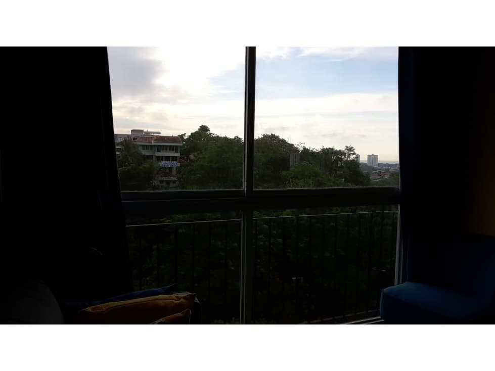 APARTAMENTO DE TRES RECAMARAS EN AVIÑON TOWERS — foto 4