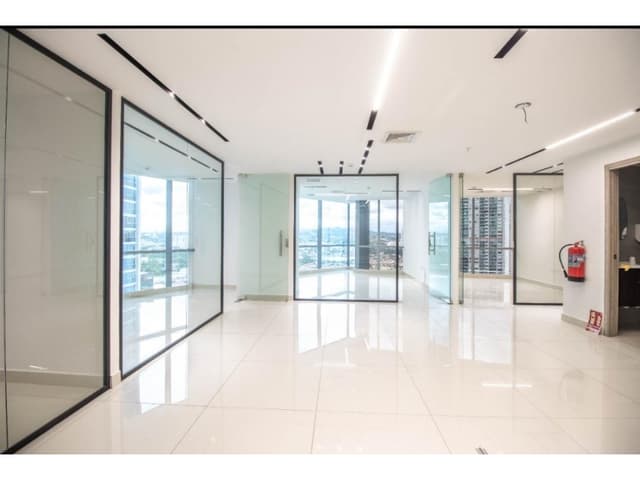 OFICINA AMOBLADA 230 MTS2 EN COSTA DEL ESTE, FINANCIAL PARK