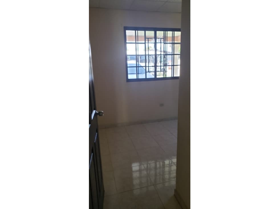 SE ALQUILA CASA EN LA PEÑA SANTIAGO — foto 3