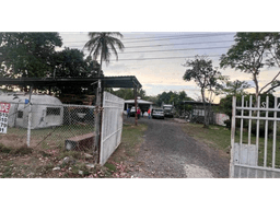 SE VENDE TERRENO EN VIA INTERAMERICANA CON CASA EN NUEVA GORGONA