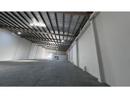 ALQUILER 2 GALERAS COSTA DEL ESTE 2560 m² PARQUE INDUSTRIAL RTC