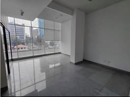 ALQUILER OFICINA AMOBLADA EN PLAZA HABITATS