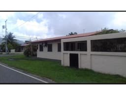 VENTA DE CASA DE ESQUINA EN CHAME 4 RECAMARAS