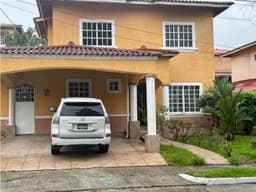 VENTA CASA EN LA CHORRERA 1.075 M² AB