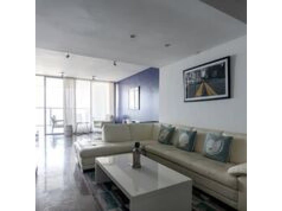 APARTAMENTO AMOBLADO EN PH YOO AVENIDA BALBOA — foto 1
