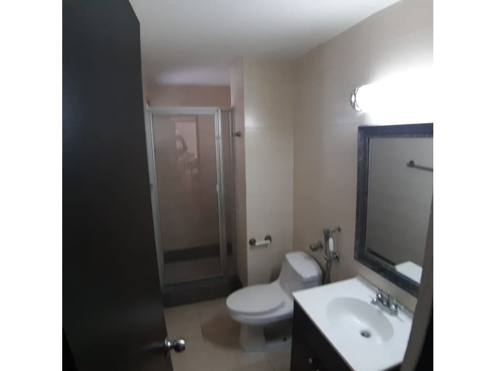 APARTAMENTO AMOBLADO 2 REC EN MARBELLA CORAL — foto 6
