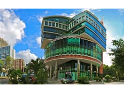 OFICINA REMODELADA Y EQUIPADA 715 M2 PLAZA GLOBUS, SAMUEL LEWIS