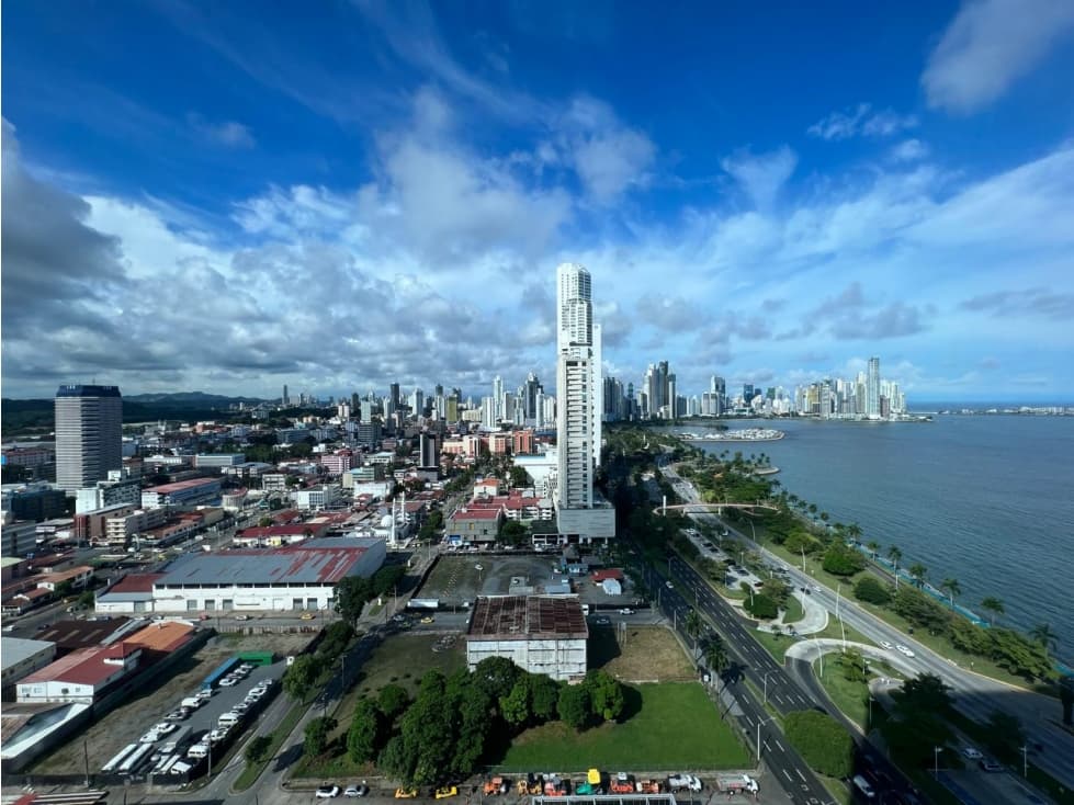 VENTA DE OFICINAS EN BALBOA OFFICE CENTER 129mts 134mts — foto 2